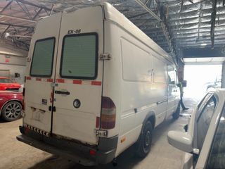 2004 Dodge Sprinter Van 2500 High Roof - Exterior Rear Right Corner Image